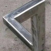 3a39f954 e1ee 4398 bd70 3bdc6e30714b